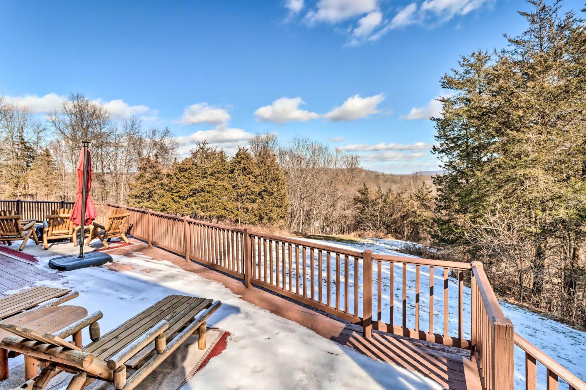Luxury Log Cabin With Ev Charger And Mtn Views! Blairstown Exterior foto